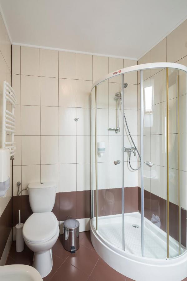 Noce I Dnie Hotell Postołowo Exteriör bild